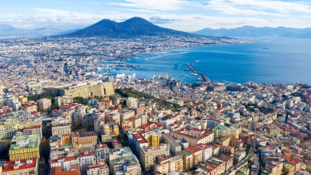 Napoli, sede del Festival